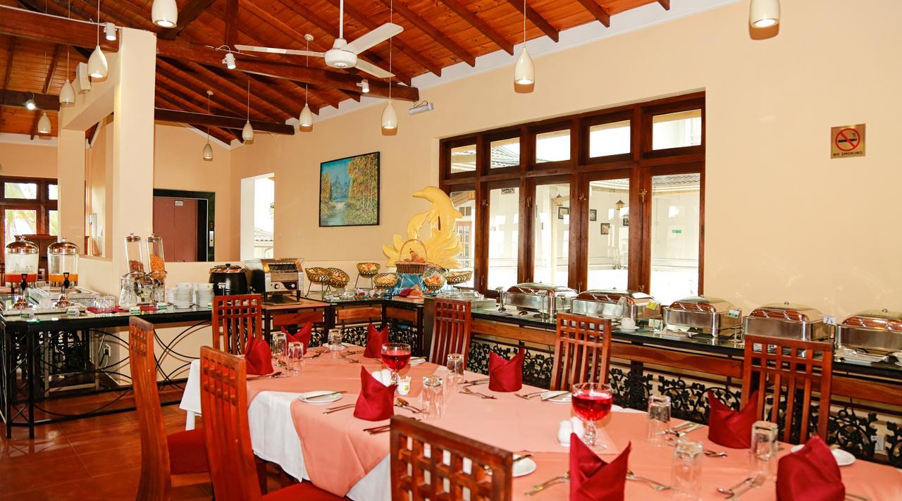Oak Ray Serene Garden Hotel Kandy Exterior photo